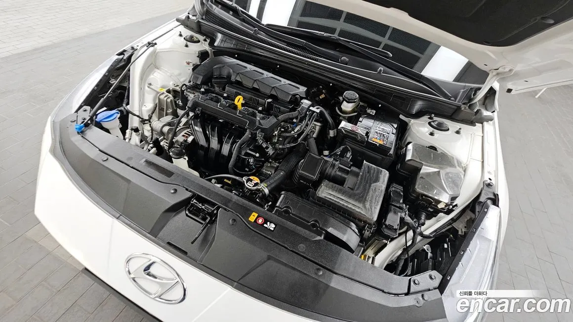 Hyundai AVANTE — фото 9