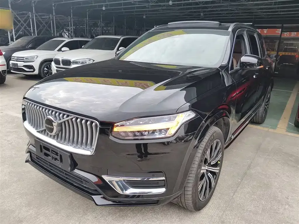 Volvo XC90 — фото 2