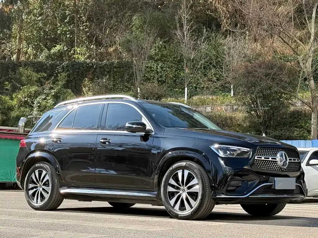 Mercedes-Benz GLE — фото 9