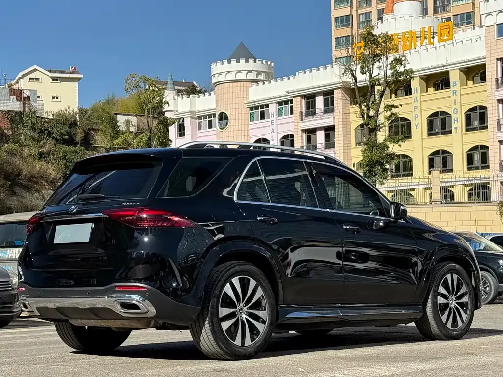 Mercedes-Benz GLE — фото 6