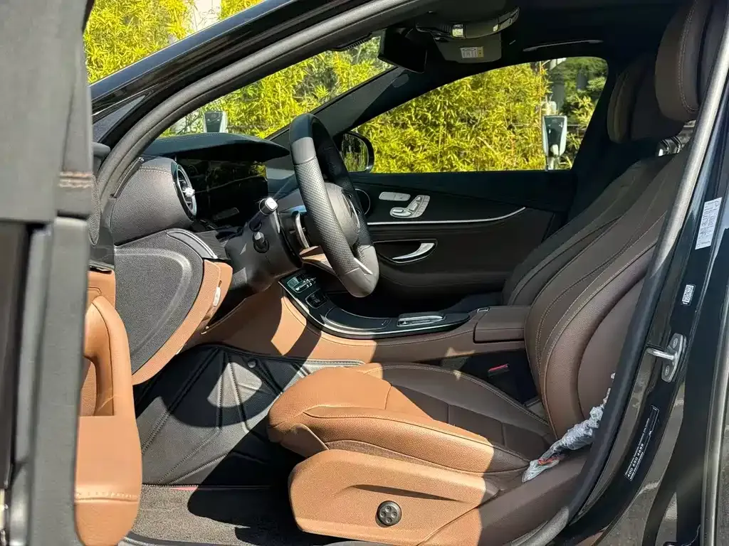 Mercedes-Benz E-Class New Energy — фото 4