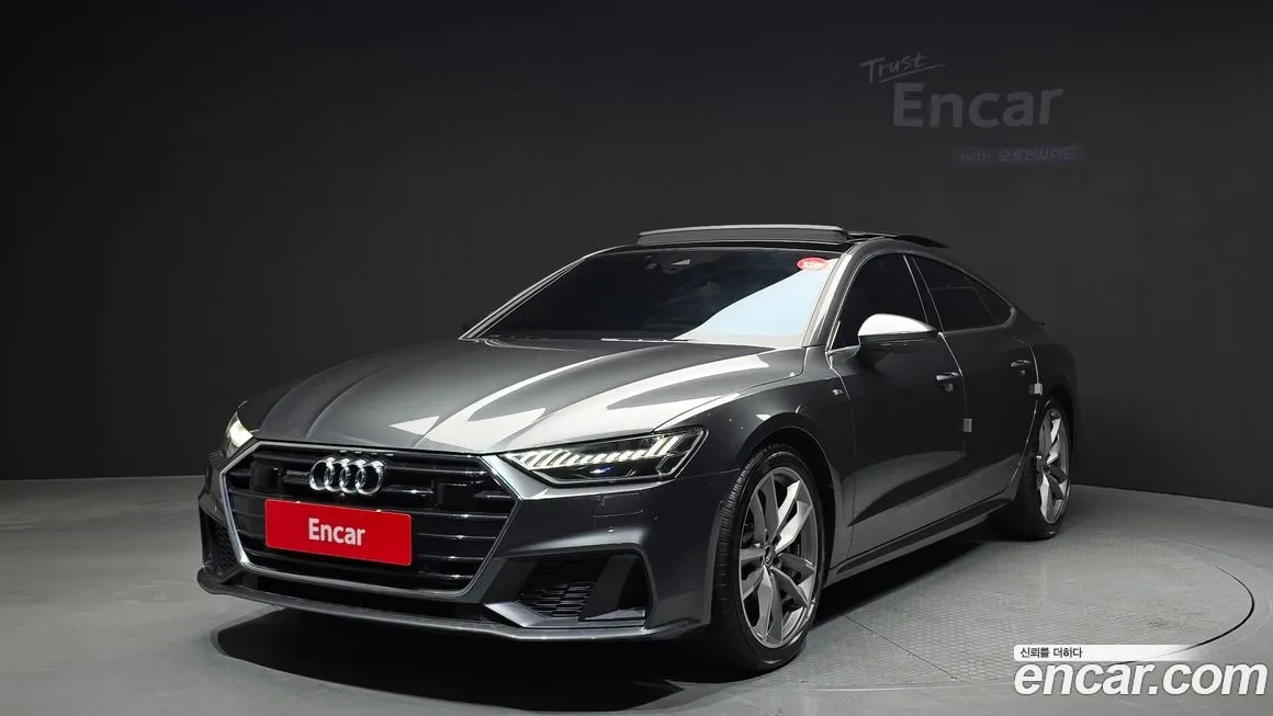 Audi A7 — фото 1