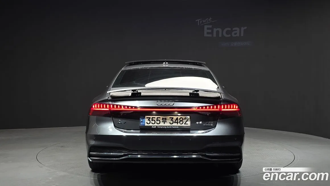 Audi A7 — фото 7