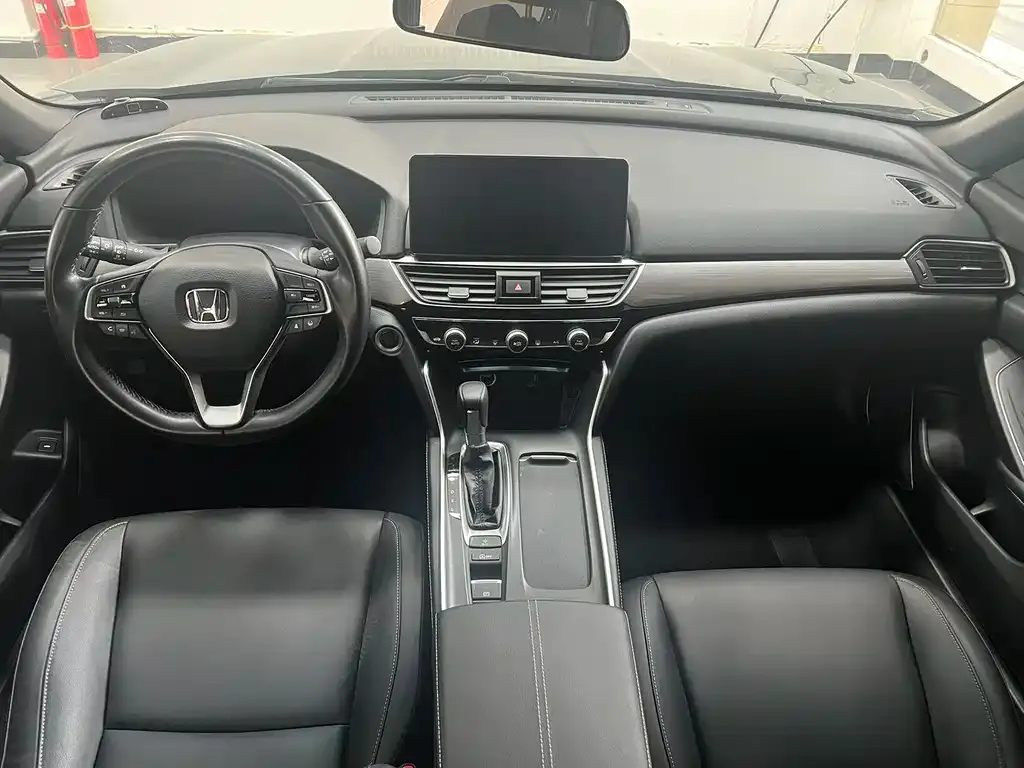 Honda Inspire — фото 3