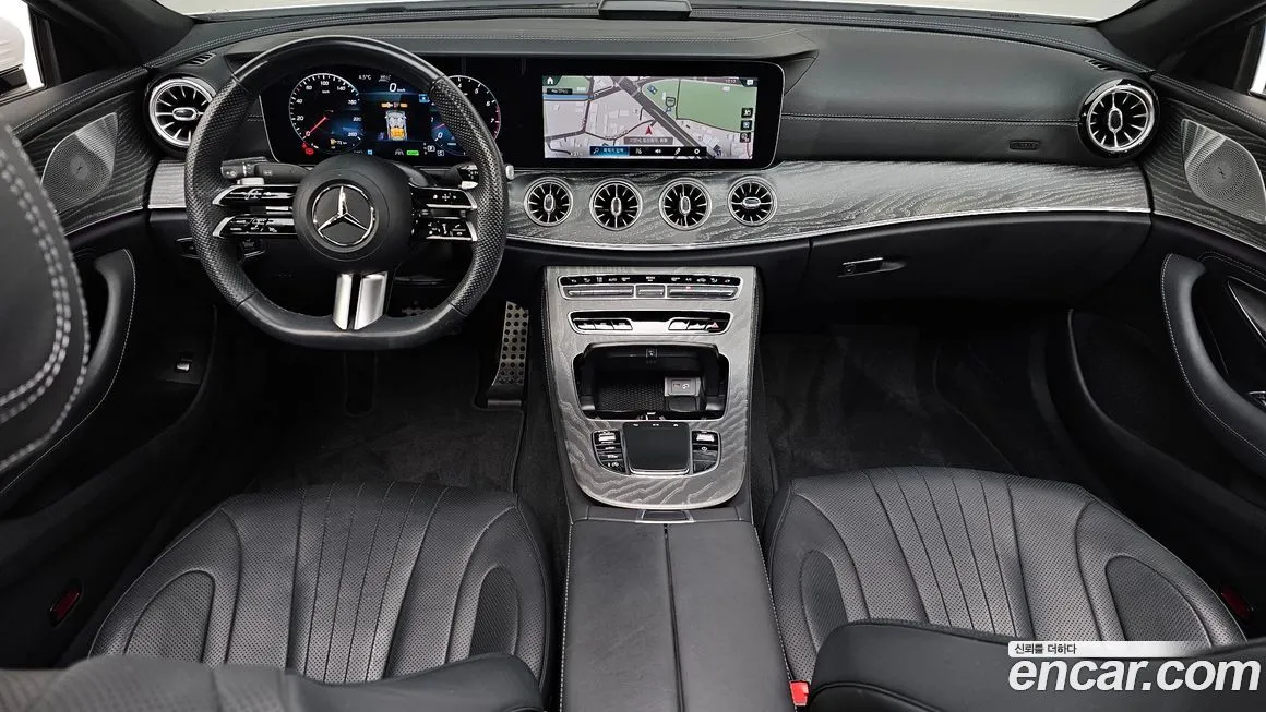 Mercedes-Benz CLS-Class — фото 7