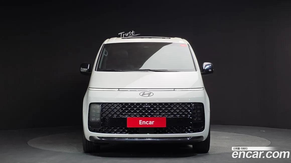 Hyundai Staria — фото 3