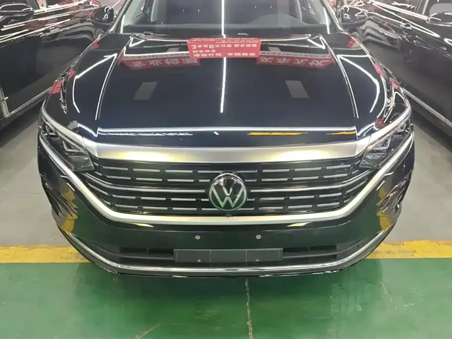 Volkswagen Passat — фото 5
