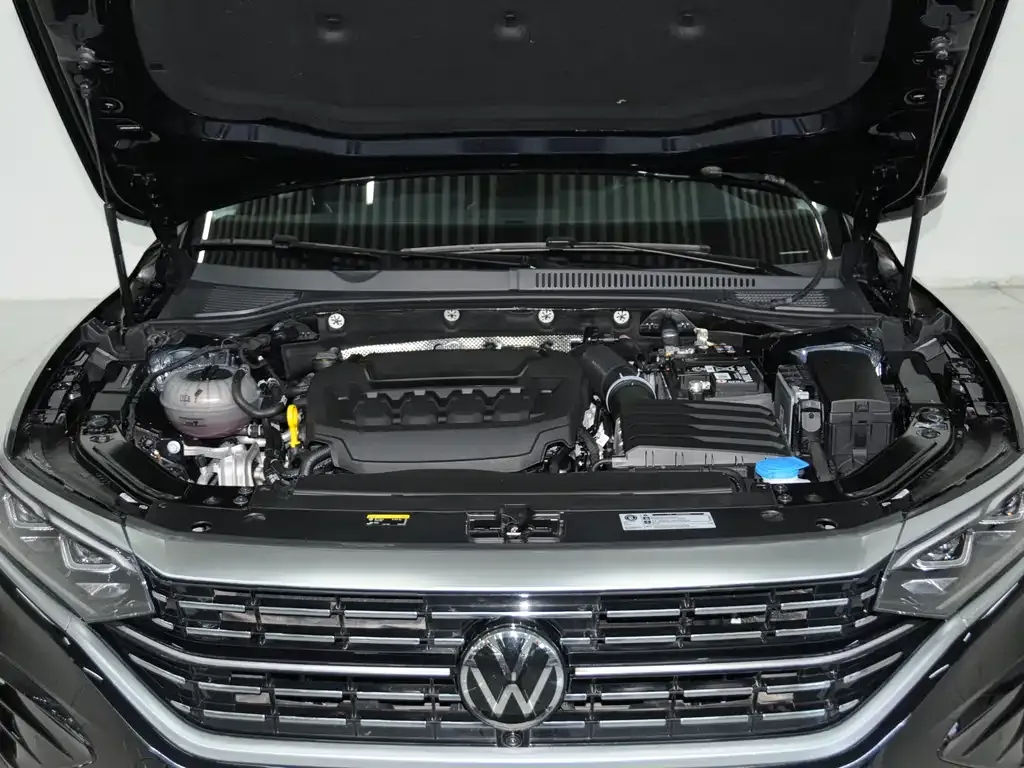 Volkswagen Passat — фото 3