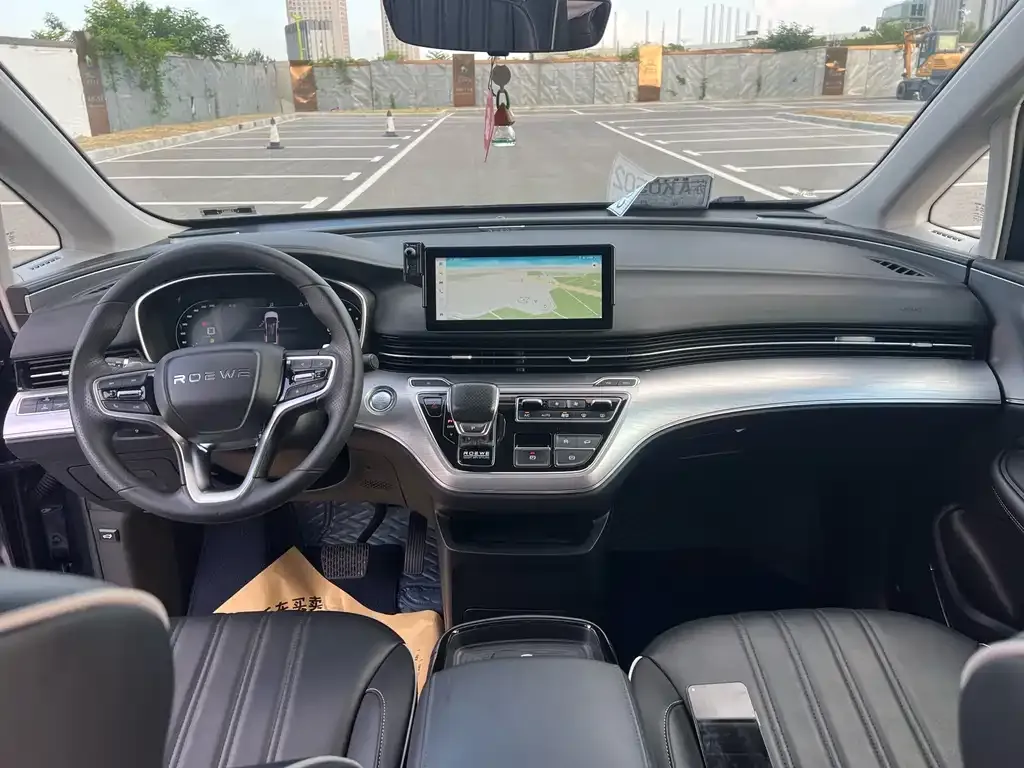 Roewe iMAX8 — фото 2