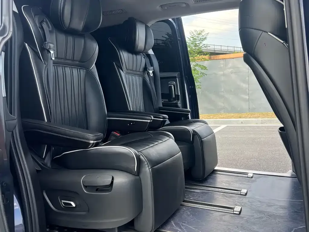 Roewe iMAX8 — фото 3