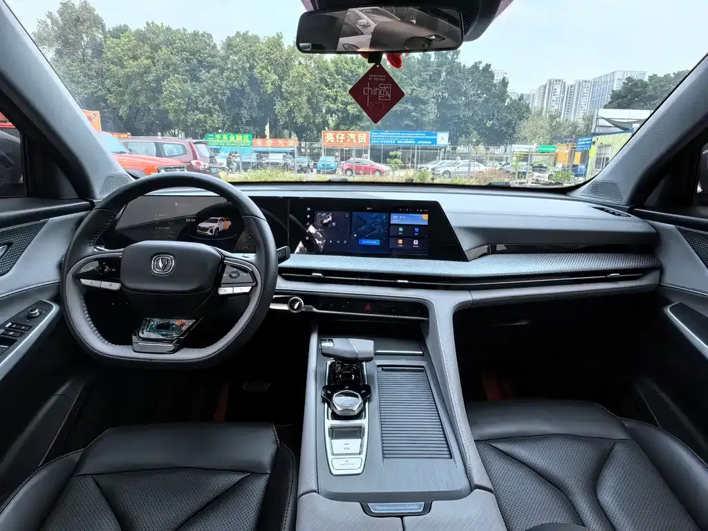 Changan CS75PLUS — фото 9