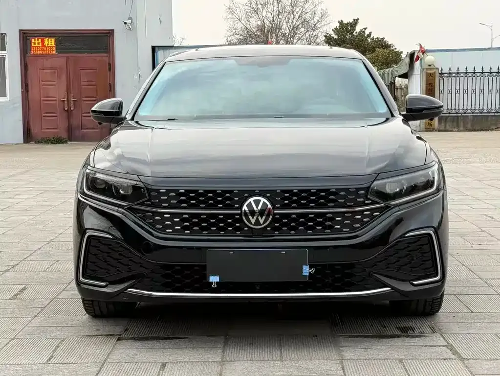 Volkswagen Passat — фото 6