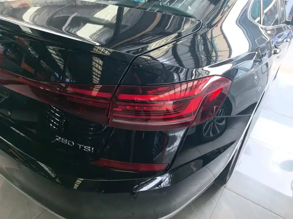 Volkswagen Passat — фото 6