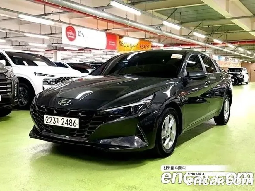 Hyundai AVANTE — фото 1