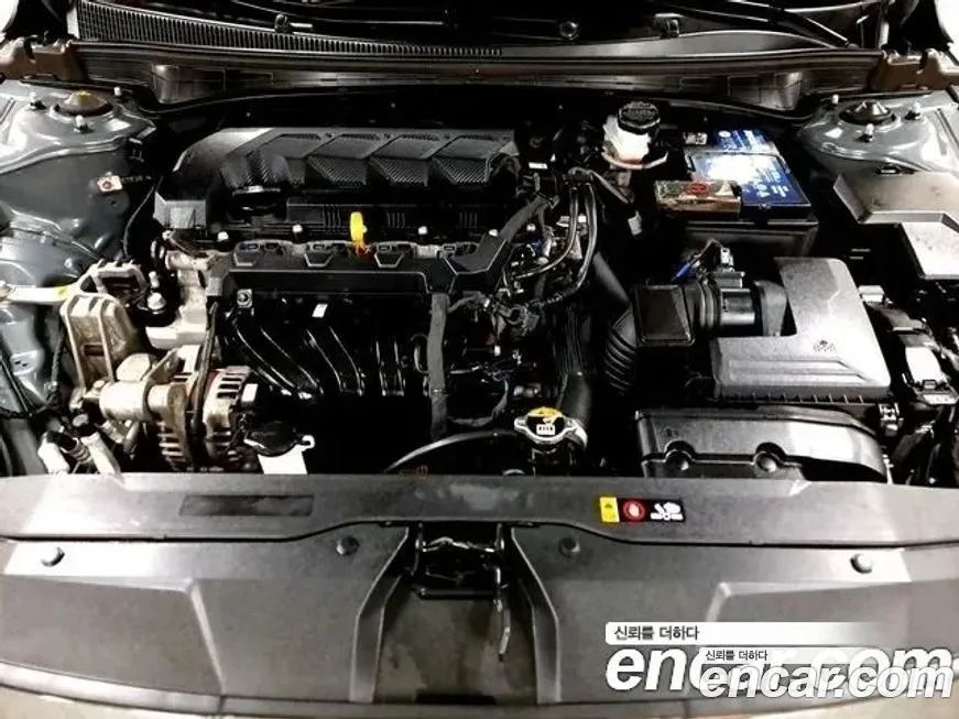 Hyundai AVANTE — фото 2