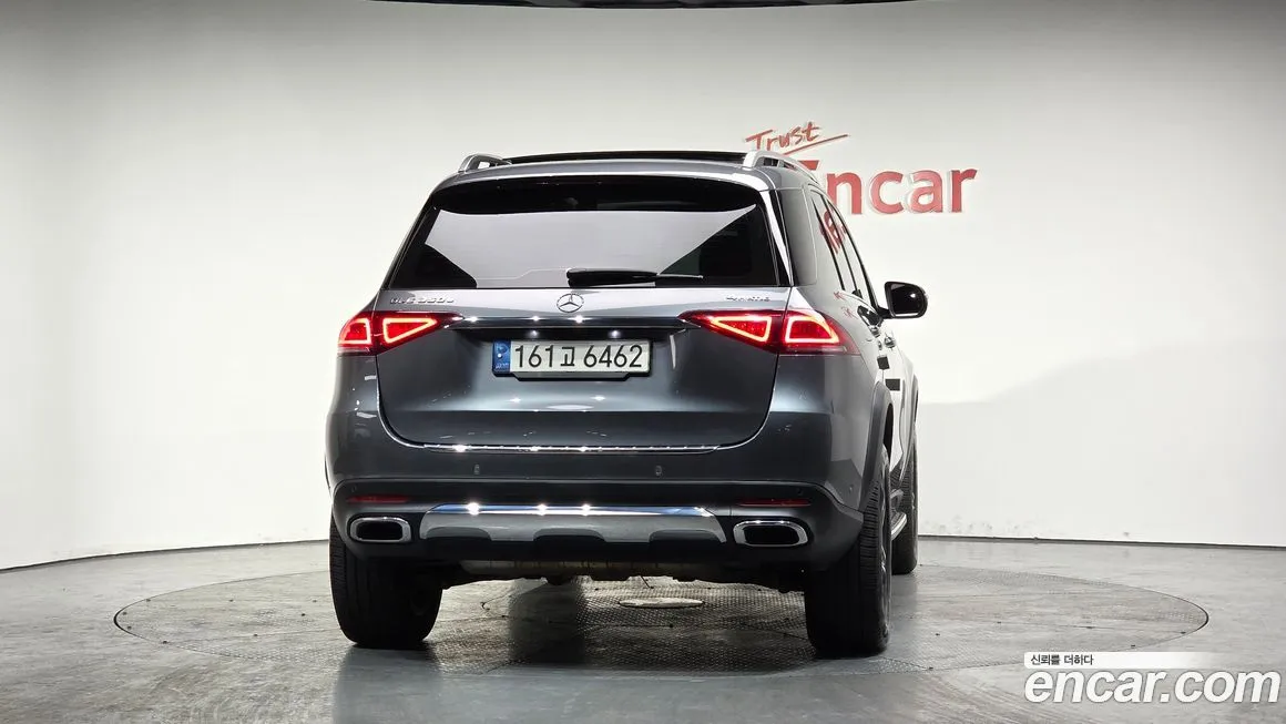 Mercedes-Benz GLE-Class — фото 8
