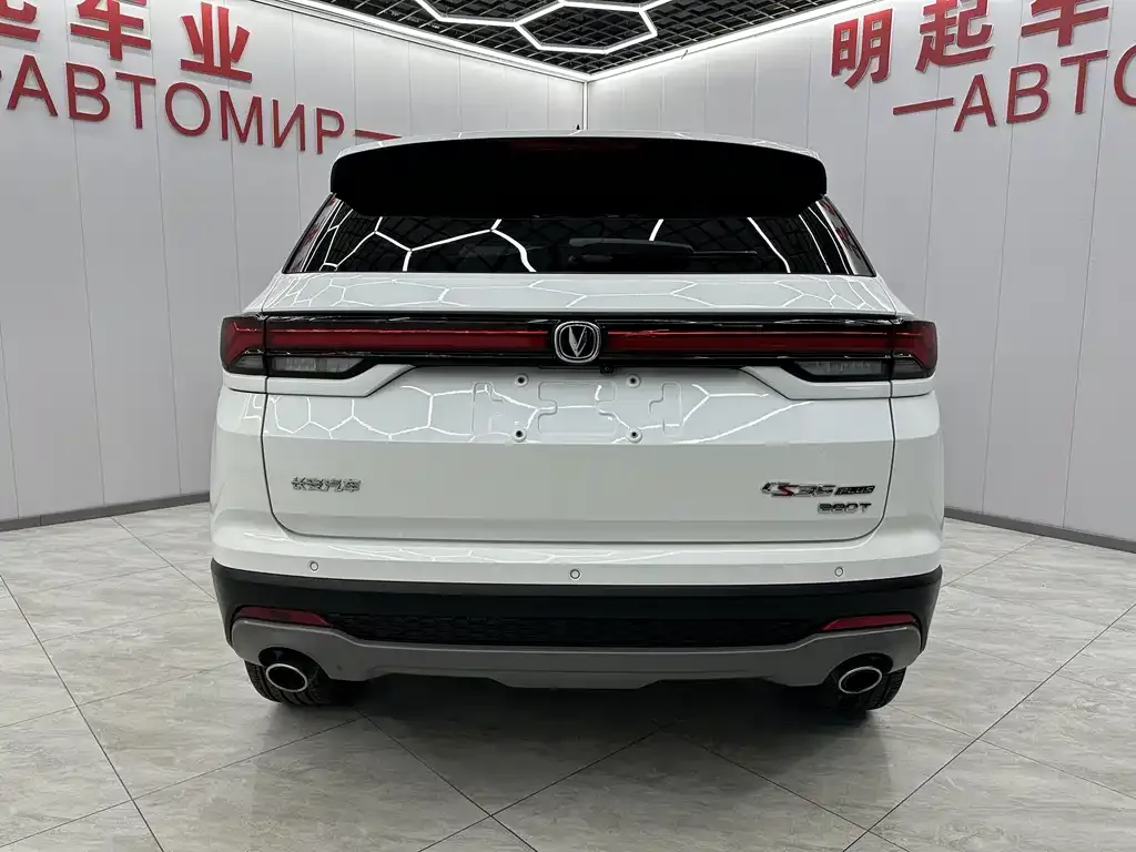 Changan CS35PLUS — фото 8