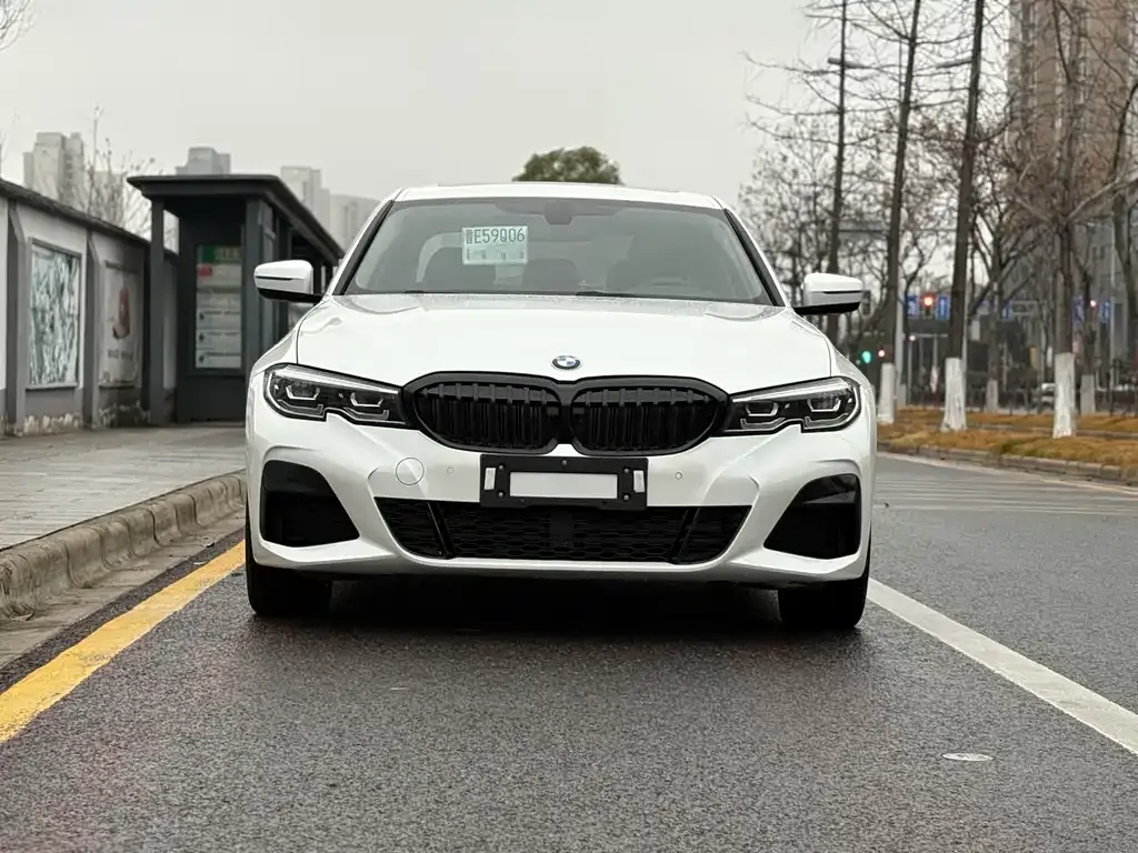 BMW 3 Series — фото 4
