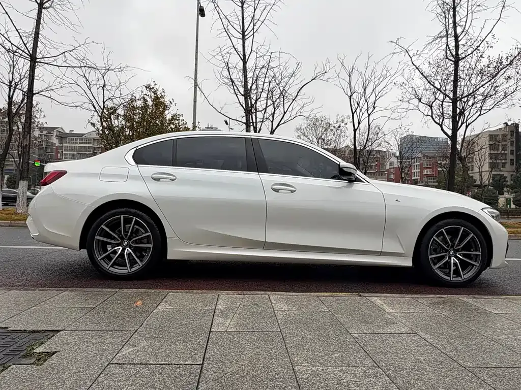 BMW 3 Series — фото 10