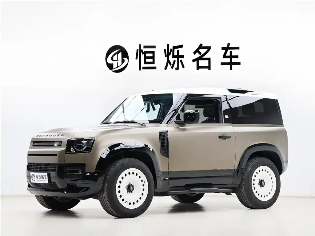 Land Rover Defender — фото 1