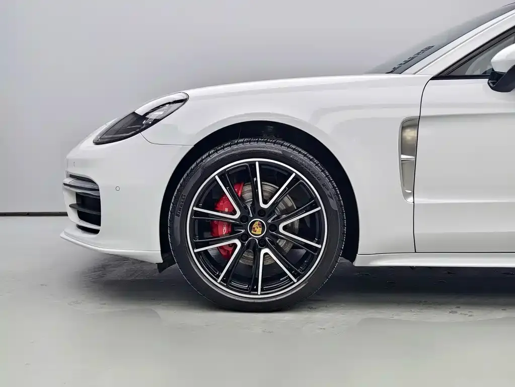 Porsche Panamera — фото 5