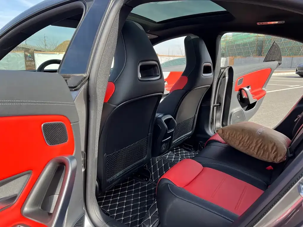 Mercedes-Benz CLA AMG — фото 2