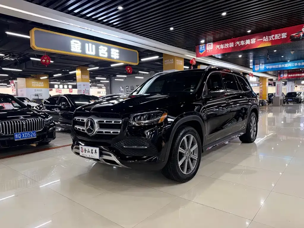 Mercedes-Benz GLS — фото 1