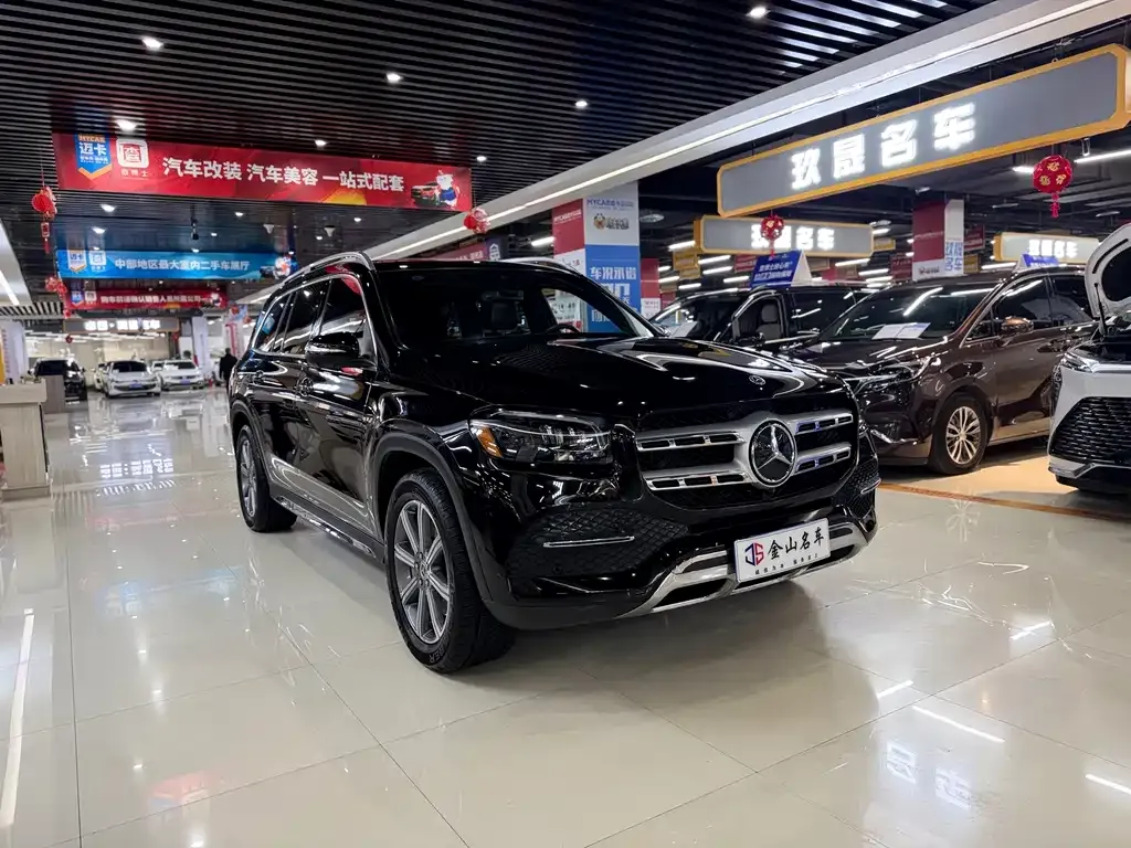 Mercedes-Benz GLS — фото 10