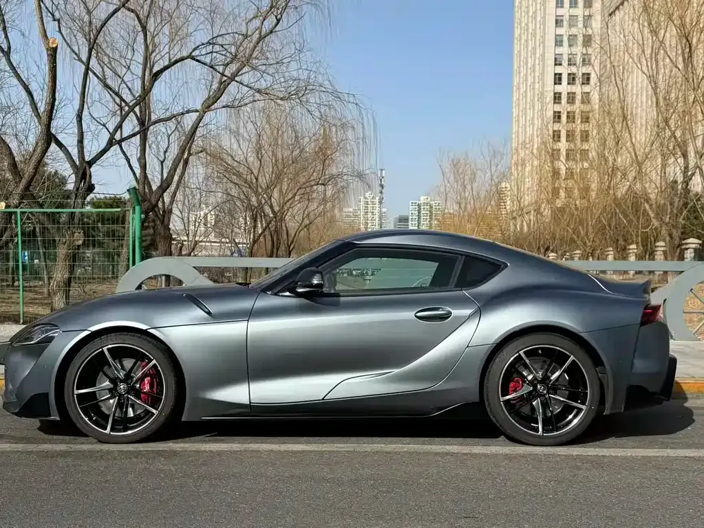 Toyota Supra — фото 4