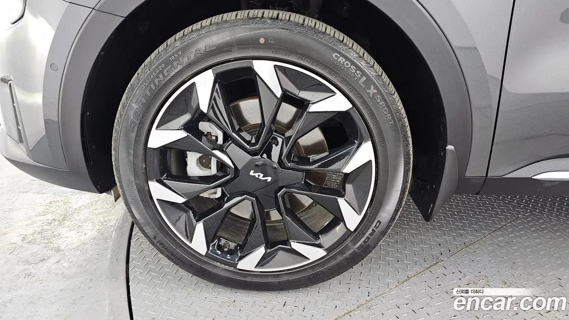 Kia Sorento — фото 10