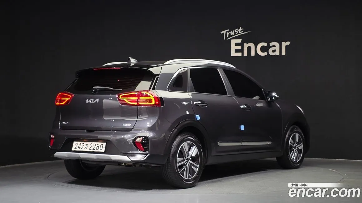 Kia Niro — фото 4