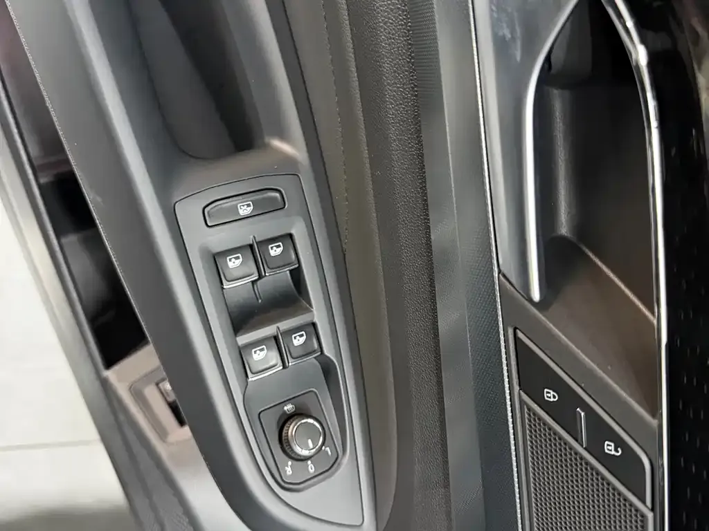 Volkswagen Passat — фото 2