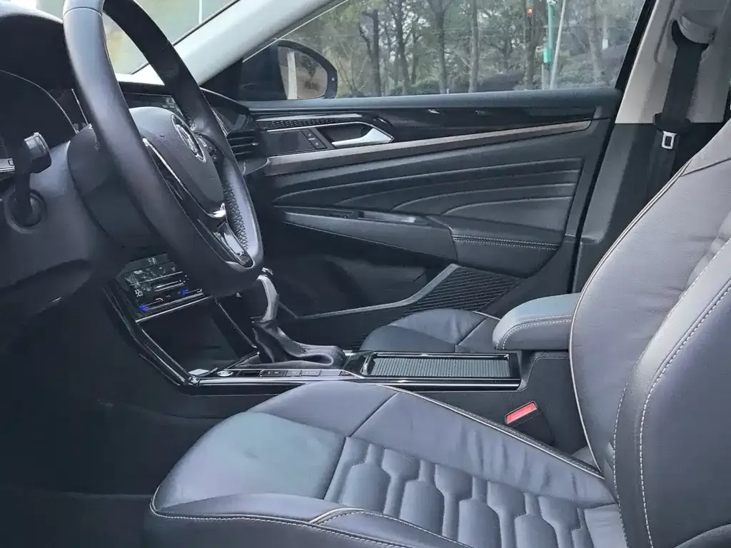Volkswagen Passat — фото 2