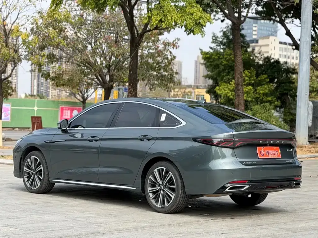 Chery Arrizo 8 PRO — фото 8