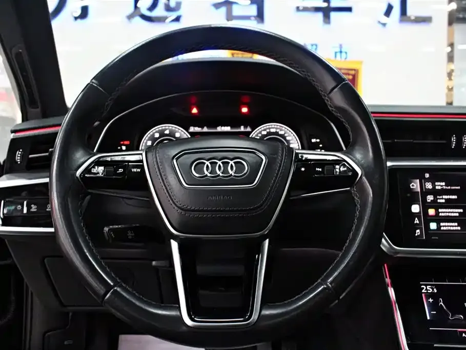 Audi A6L — фото 5