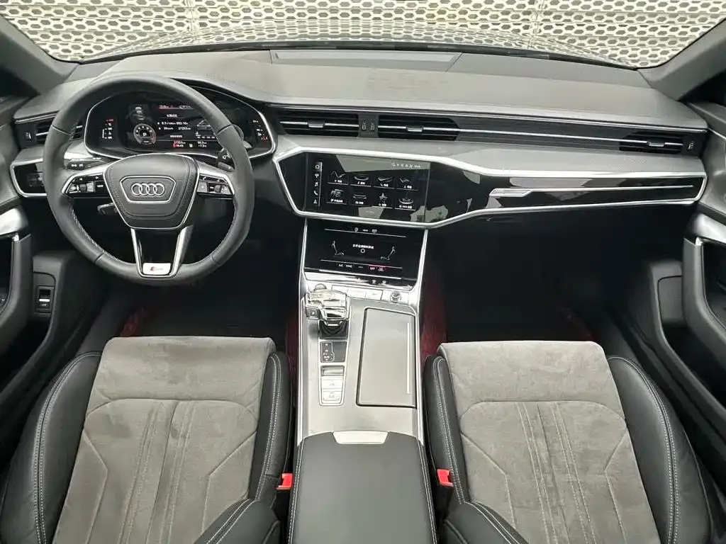 Audi A6L — фото 6
