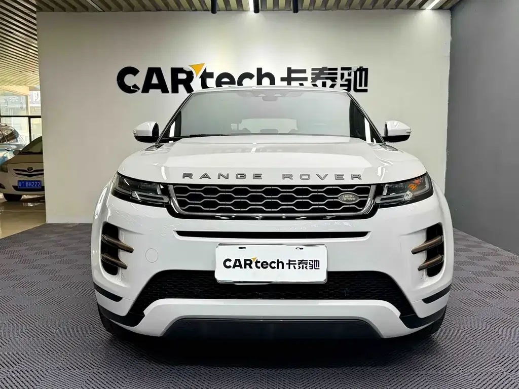 Land Rover Evoque — фото 1