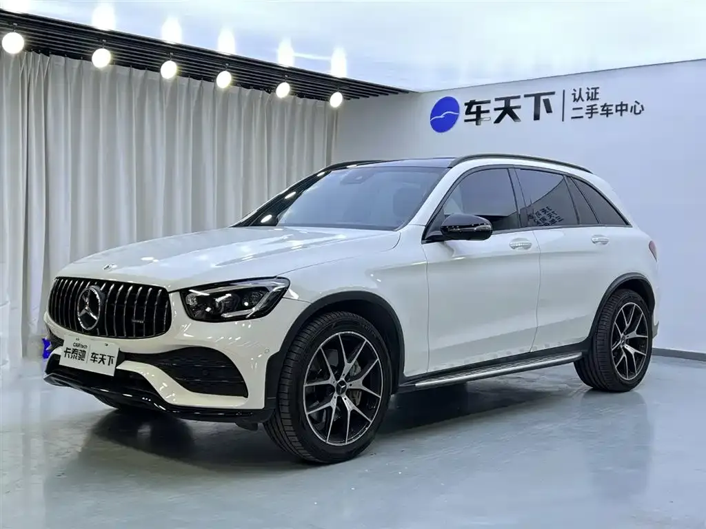 Mercedes-Benz GLC AMG — фото 1