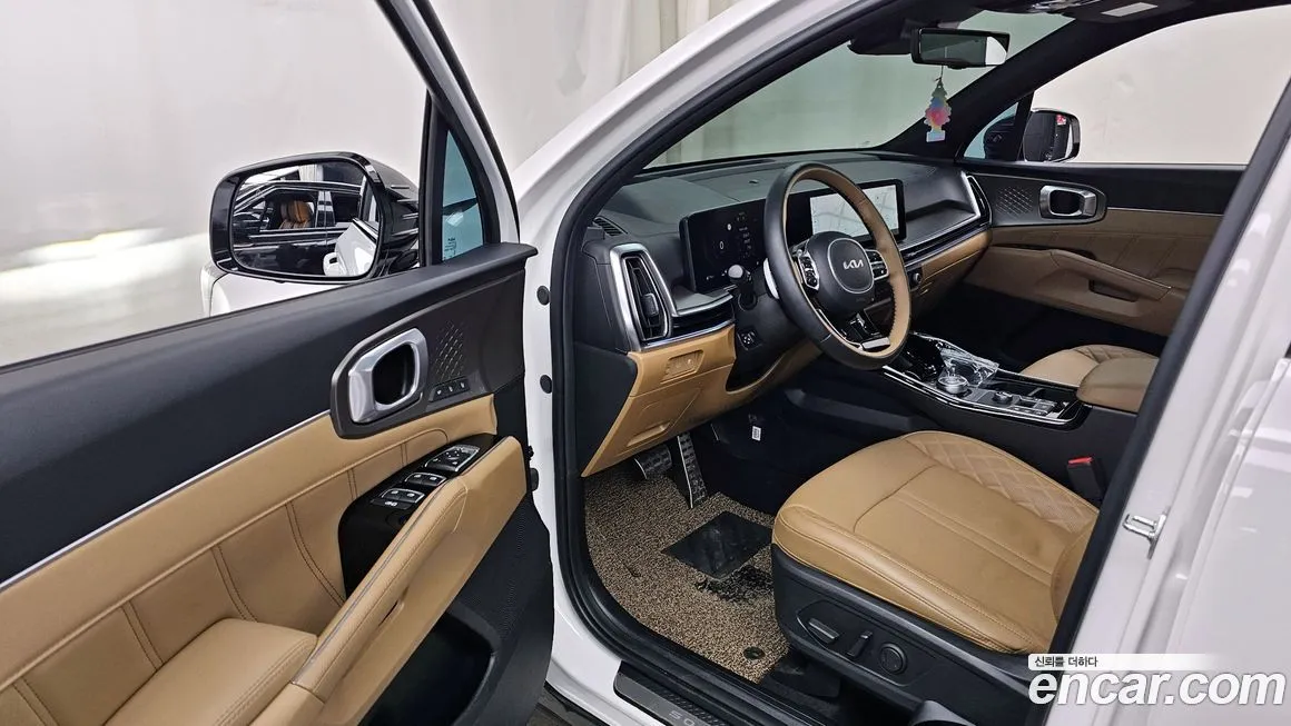 Kia Sorento — фото 7