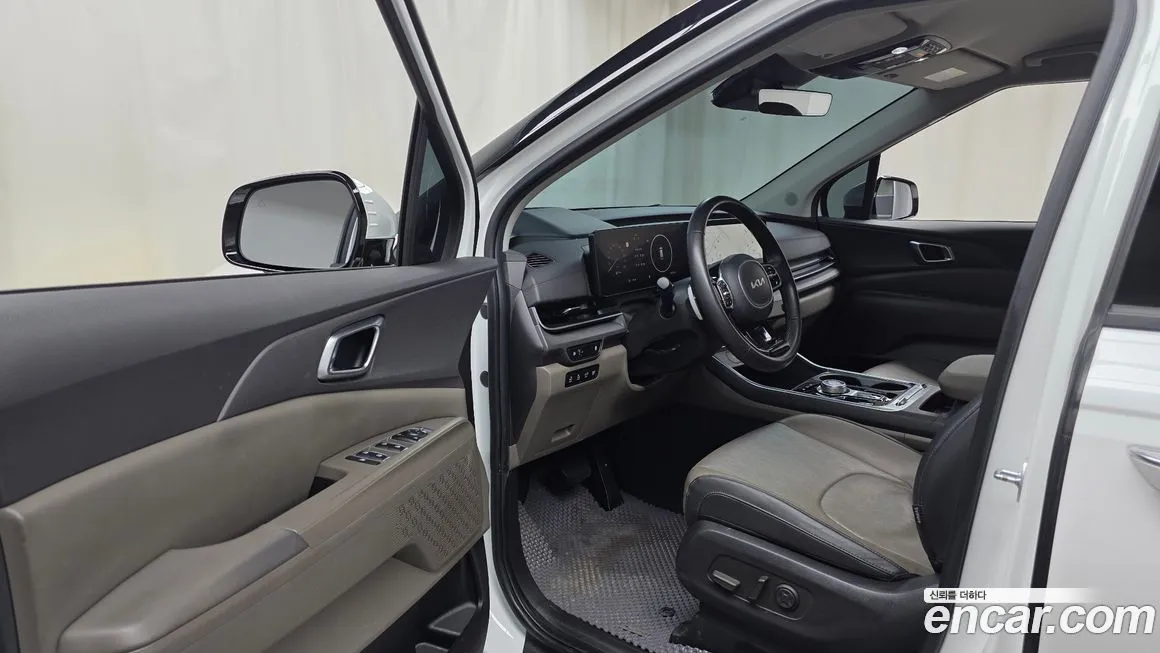 Kia Carnival — фото 2