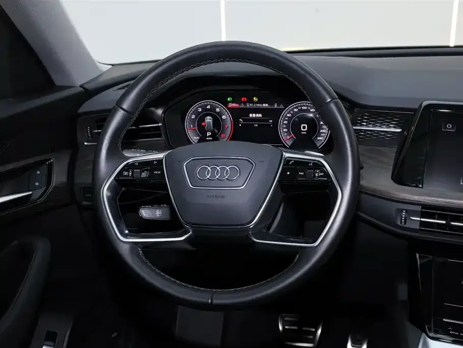 Audi Q6 — фото 4