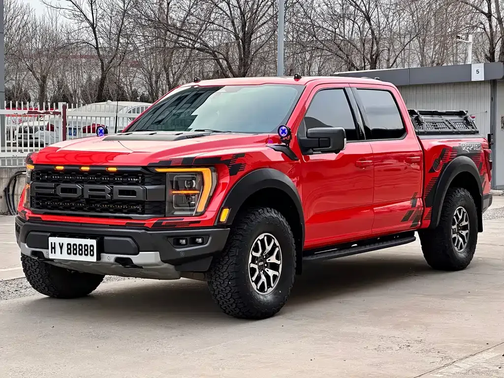 Ford F-150 Raptor — фото 1