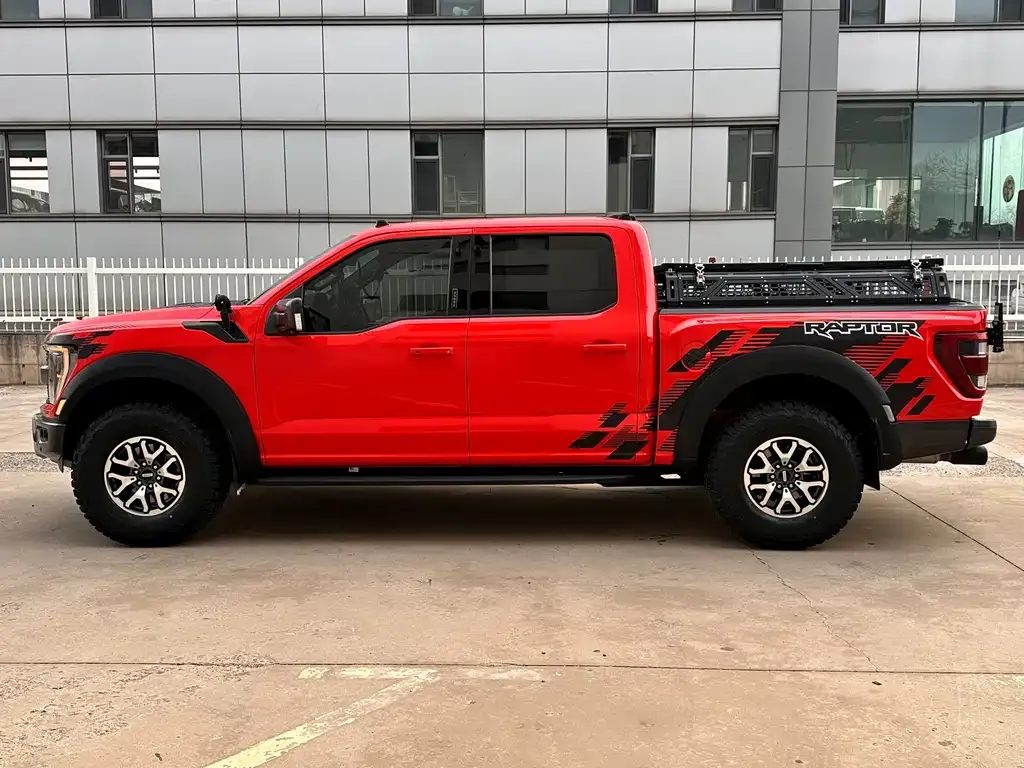 Ford F-150 Raptor — фото 10