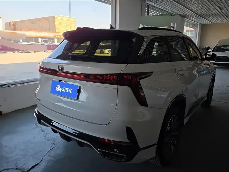 Changan CS75PLUS — фото 3