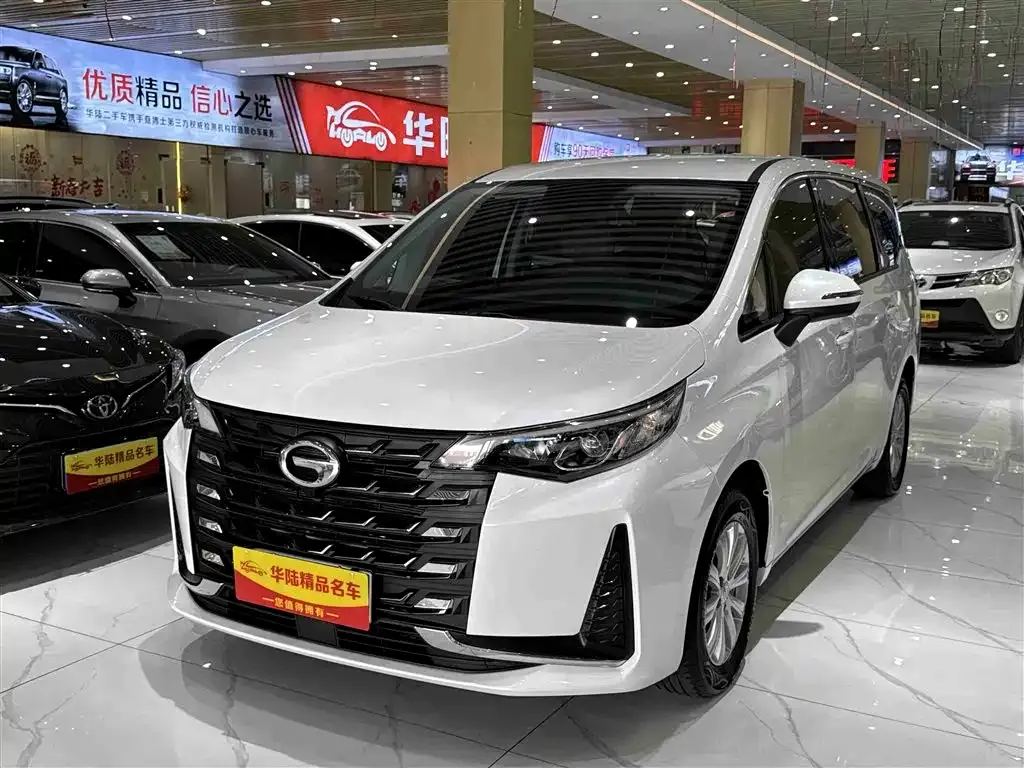 GAC Motor Trumpchi M6 — фото 1