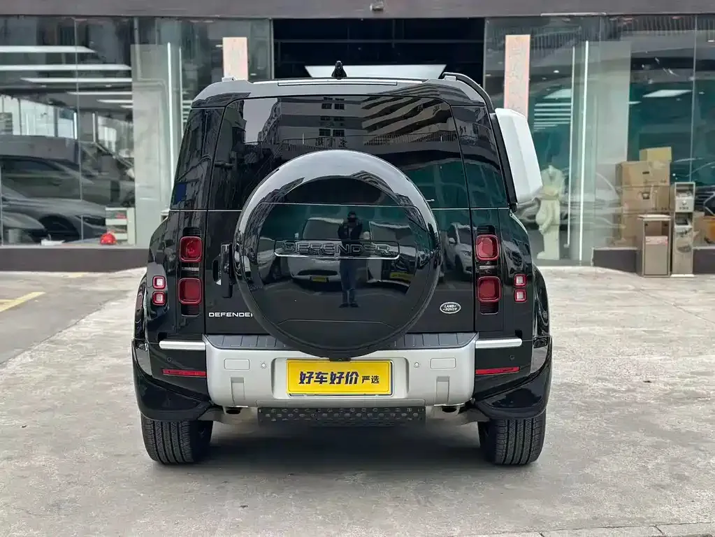 Land Rover Defender — фото 2