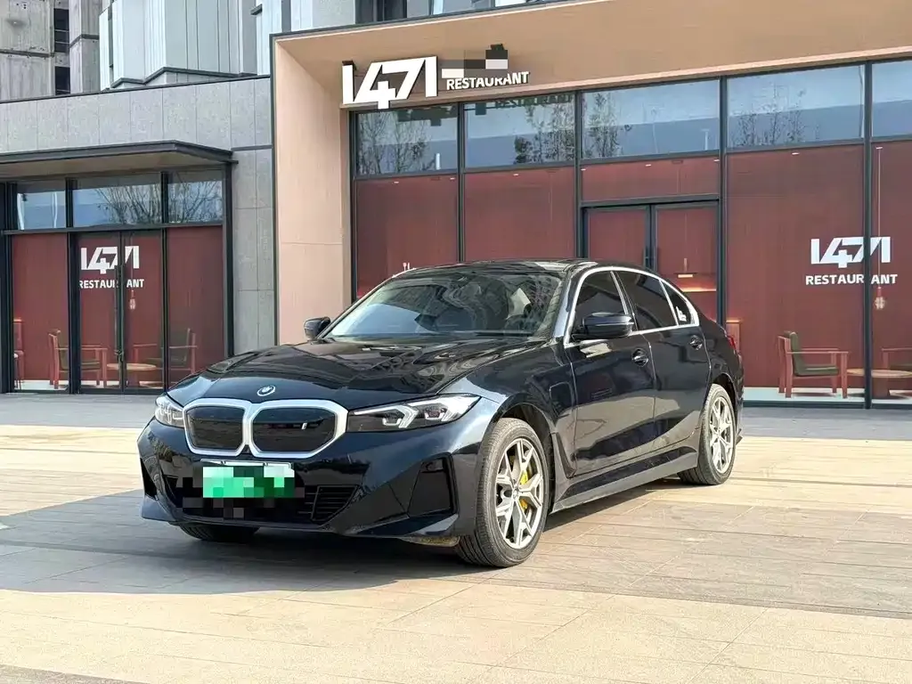 BMW i3 — фото 1