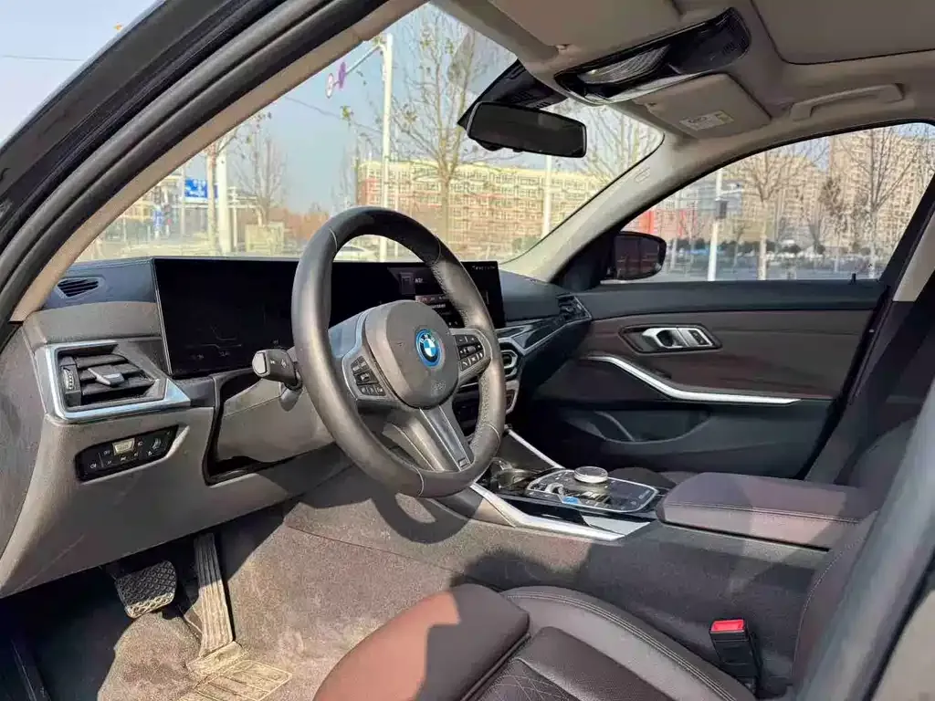 BMW i3 — фото 4