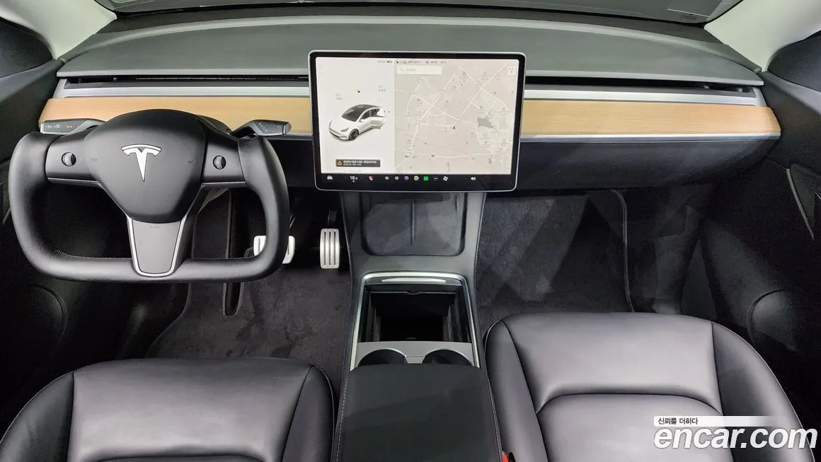 Tesla Model Y — фото 8