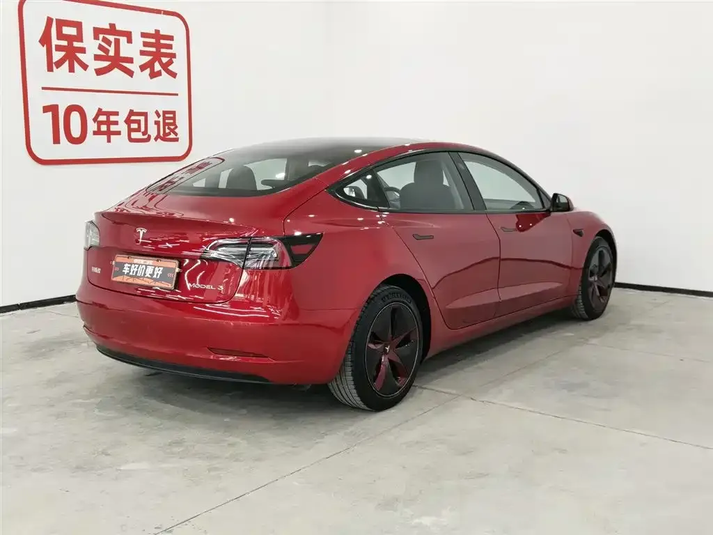 Tesla Model 3 — фото 3